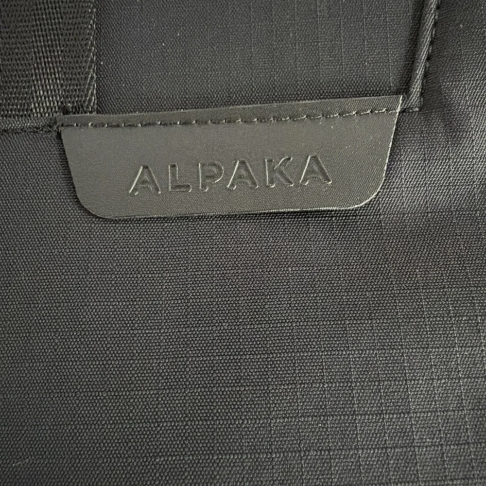 ALPAKA NEW Metro Tote Black Axoflux 210D 14L Laptop Bag /Weatherproof